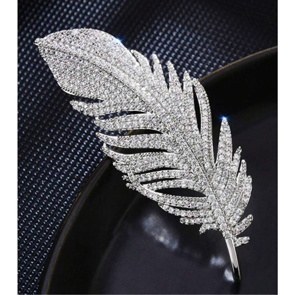 Feather Brooch - Picture 3 of 9